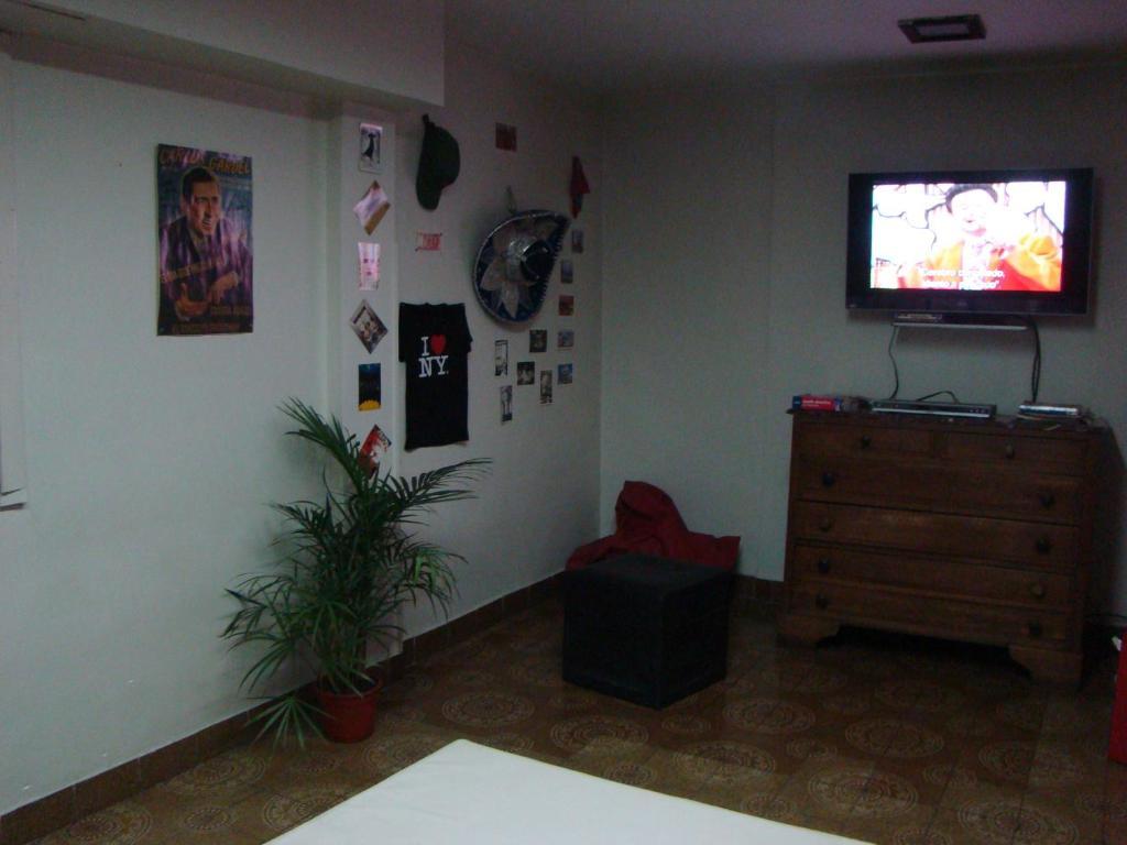 Petit Recoleta Hostel Buenos Aires Zewnętrze zdjęcie
